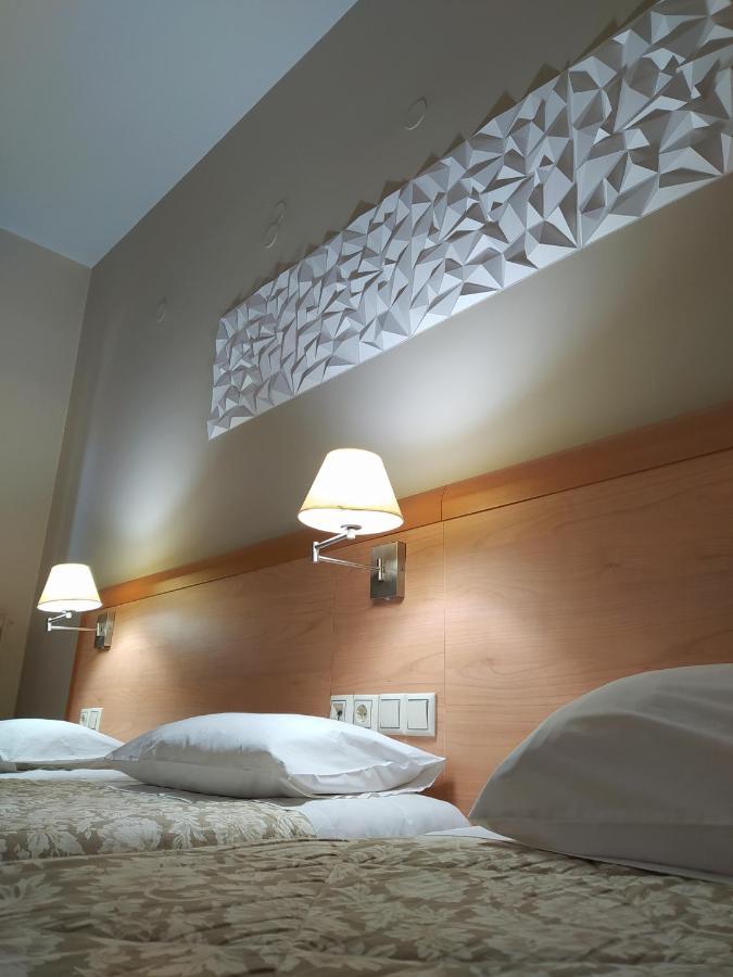 Plaz Hotel 塞里安迪卡 外观 照片