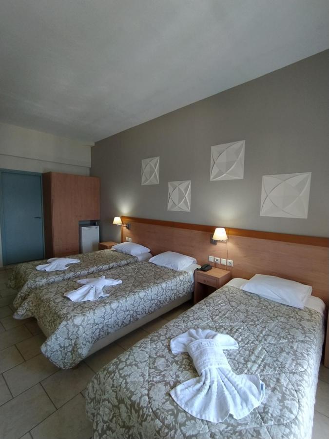 Plaz Hotel 塞里安迪卡 外观 照片